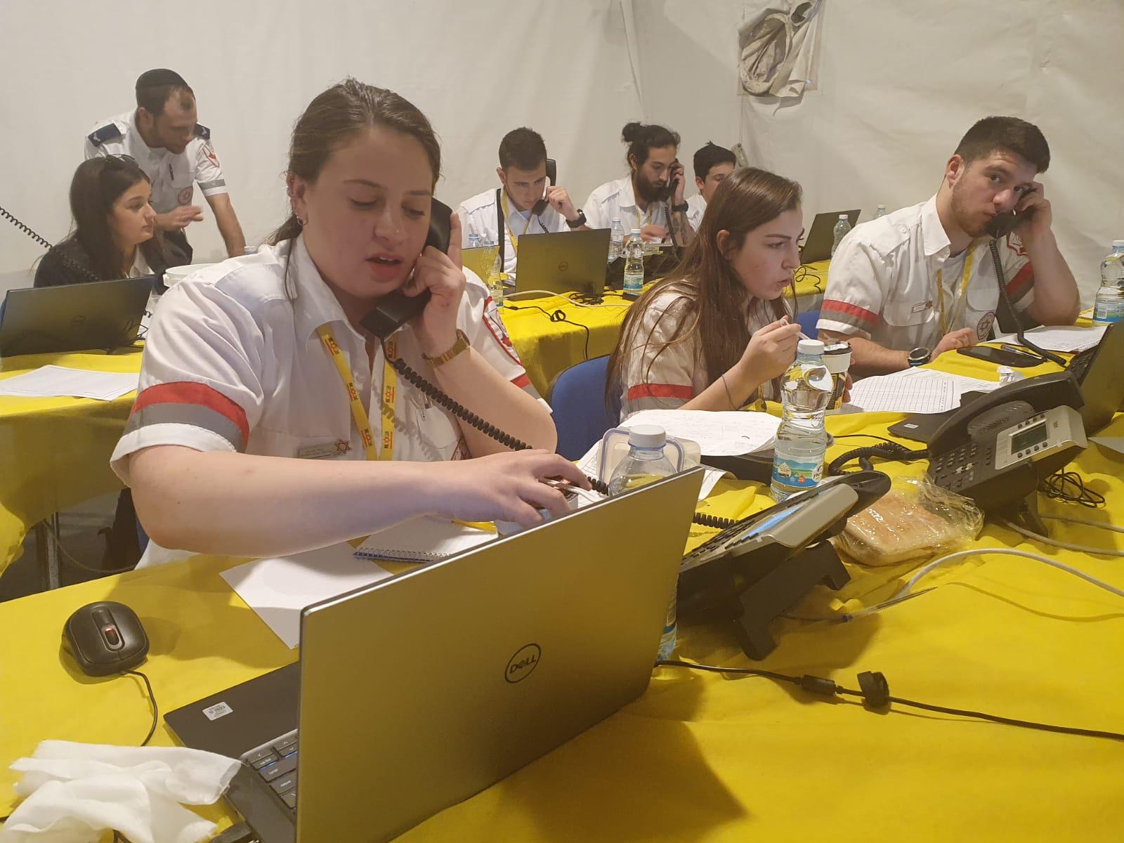 אוהל מוקד הקורונה. צילום: דוברות מד"א אוהל מוקד הקורונה. צילום: דוברות מד"א