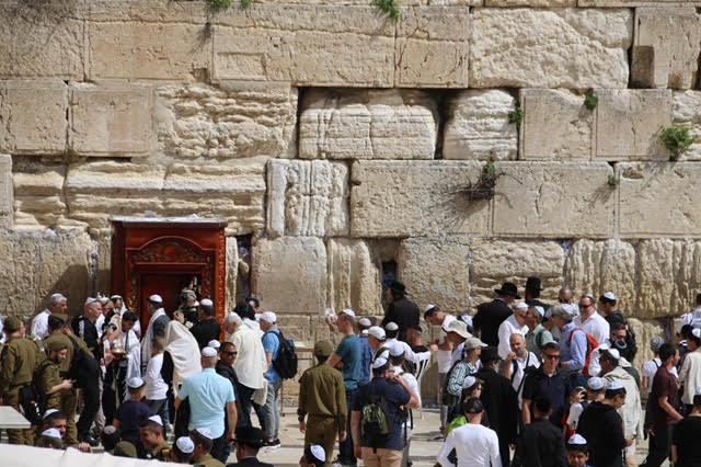 הכותל. צילום: הקרן למורשת הכותל המערבי הכותל. צילום: הקרן למורשת הכותל המערבי