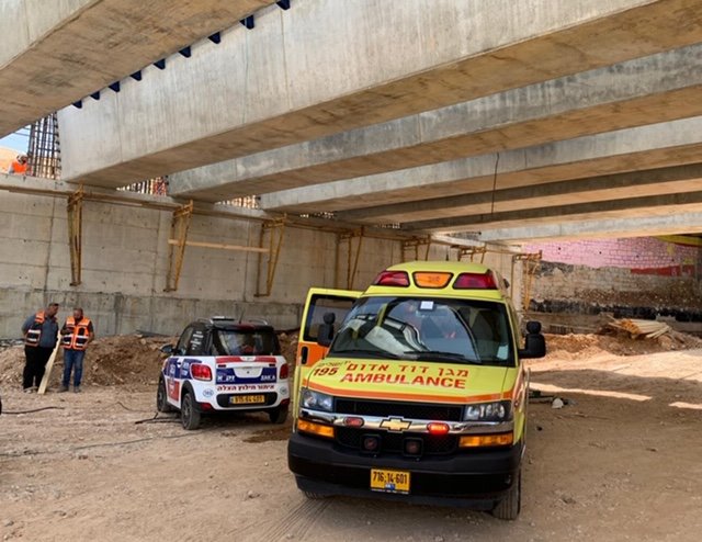 זירת התאונה (צילום: תיעוד מבצעי מד"א זירת התאונה (צילום: תיעוד מבצעי מד"א
