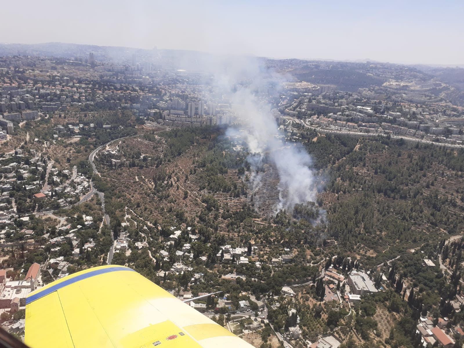 השריפה בעין כרם. צילום: היחידה האווירית-כבאות והצלה לישראל