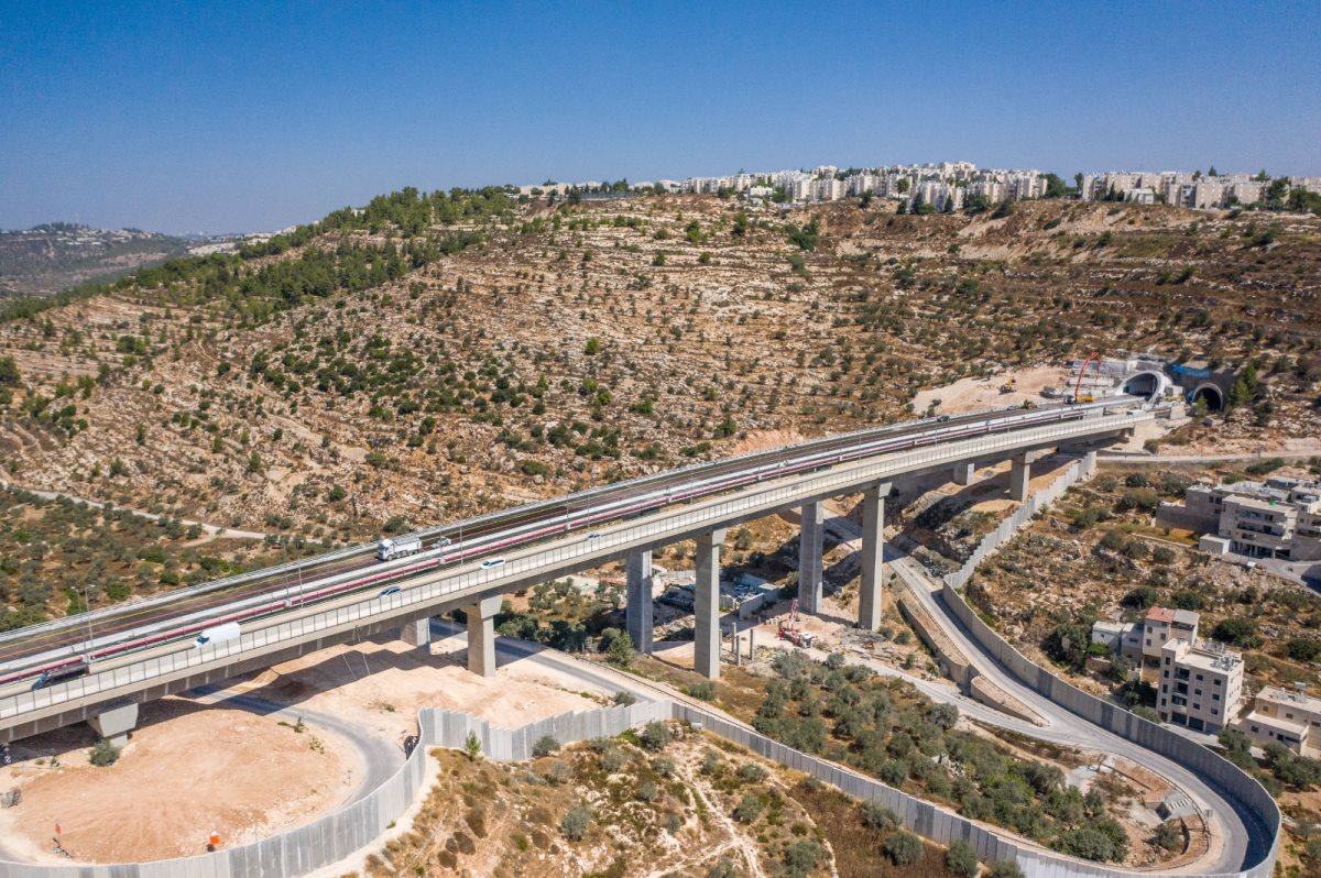 פרויקט כביש המנהרות. קרדיט צילום : שיכון ובינוי sky video .