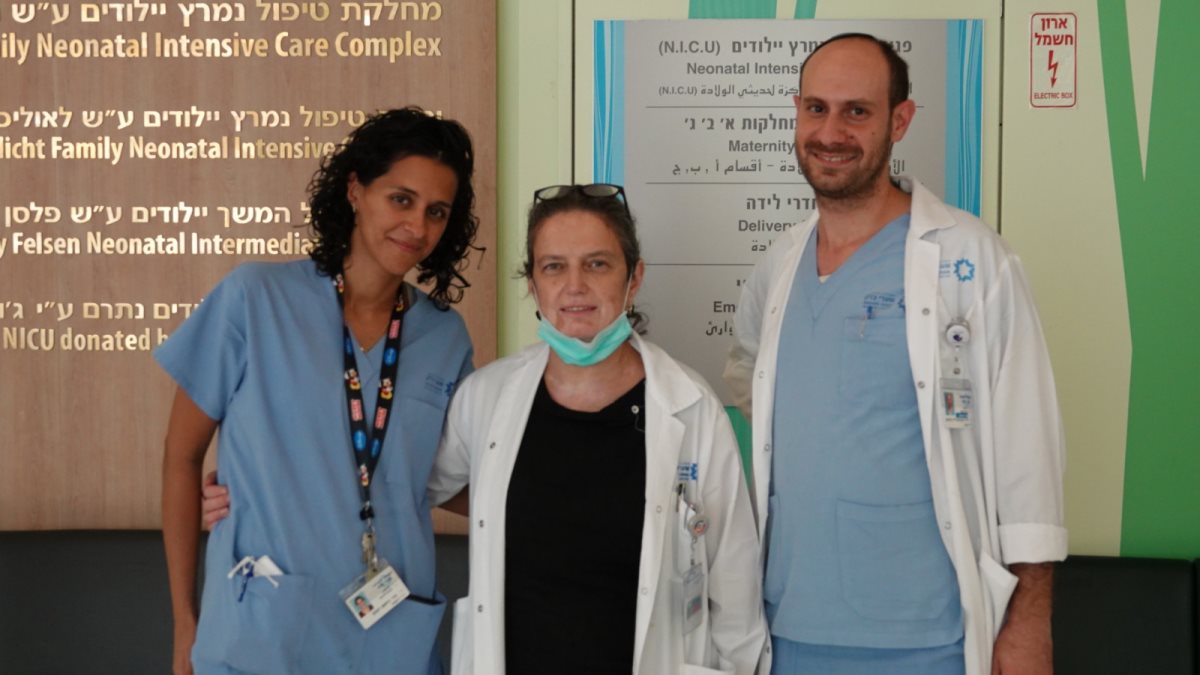בתמונה: צוות החוקרים מאגף נשים בשערי צדק, ד״ר משגב רוטנשטרייך, פרופ׳ סורינה גריסרו וד״ר רותם רעות בתמונה: צוות החוקרים מאגף נשים בשערי צדק, ד״ר משגב רוטנשטרייך, פרופ׳ סורינה גריסרו וד״ר רותם רעות