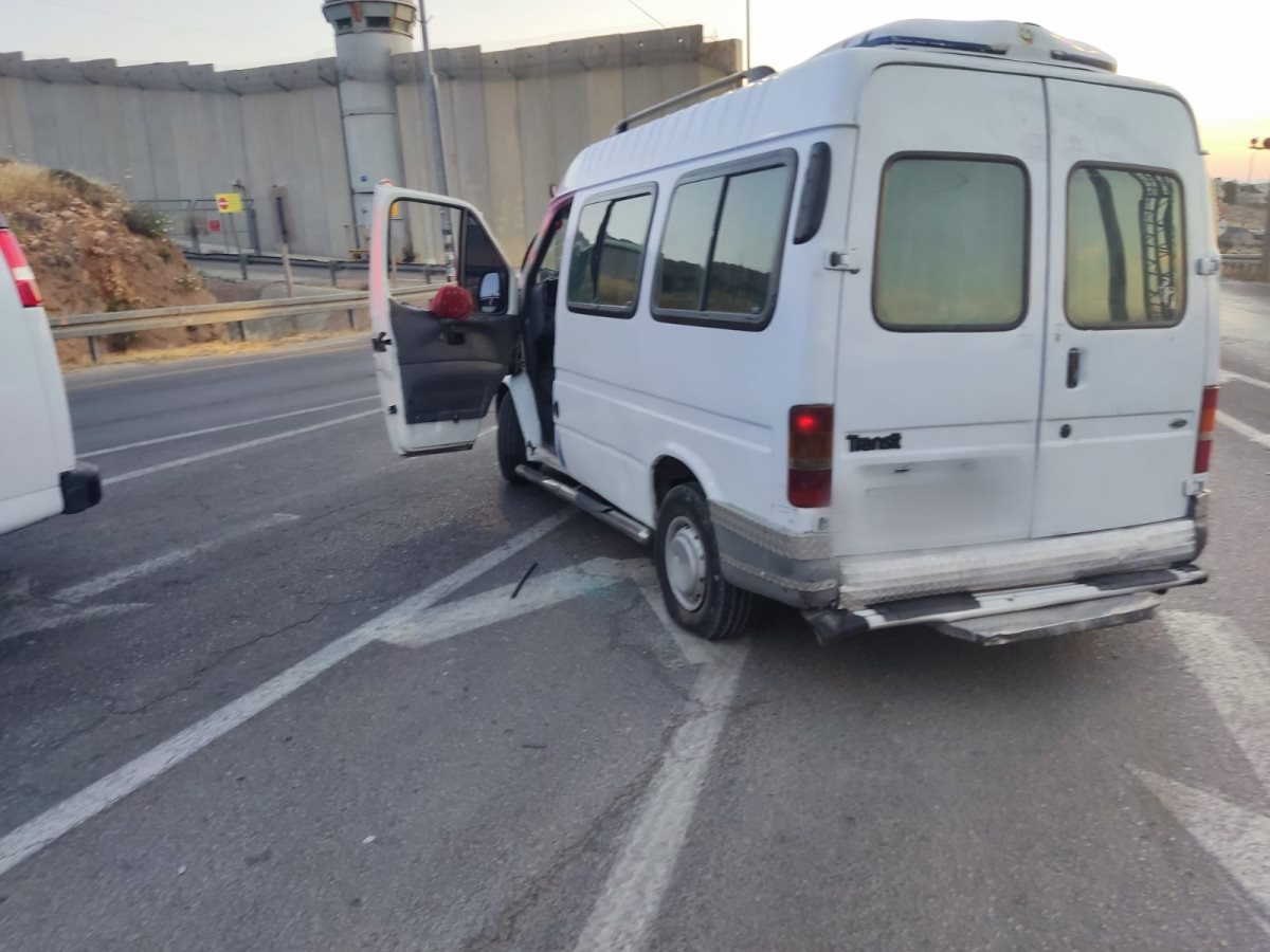 	 הרכב שנעצר במחסום חיזמה | צילום: דוברות משטרת ישראל