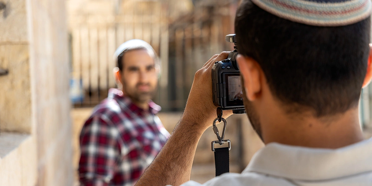 - שגיא שועלי, בעין אחת-לימודי צילום בשטח
