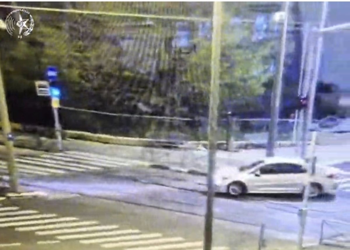 הרכב הנגנב. צילום: דוברות המשטרה