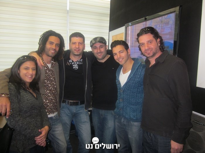 מויאל לא לבד מויאל לא לבד