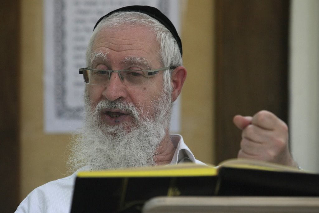 תיאור אפשרי של תמונה: הרב יוסף