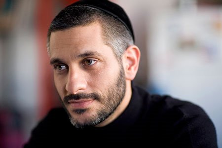 אולם ליאו מודל - ז'ראר בכר אולם ליאו מודל - ז'ראר בכר
