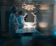 21 שנים של סגירת מעגל: המנתח הירושלמי שהציל את האם בהריון – הציל כעת גם את בנה