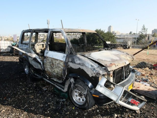 התמונות באדיבות להב אסף אברס דובר כיבוי והצלה י-ם