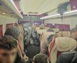 כרטיס בכיוון אחד: המיניבוס שהוביל 20 שוהים בלתי חוקיים היישר לידי המשטרה