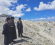 בִּנְאוֹת דֶּשֶׁא: האדמו"ר מפיטסבורג בהרי שוויץ. צפו