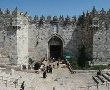 פצוע קל מיידוי אבנים לעבר אוטובוס 