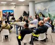"רוח ההתנדבות מפעימת הלב": ראש העיר הדליק נר חמישי עם כיתות הכוננות הערוניות