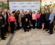 בזמן שהן מקבלות טיפול לסרטן השד: תערוכה חדשה תציג את חייהן של המטופלות האמיצות