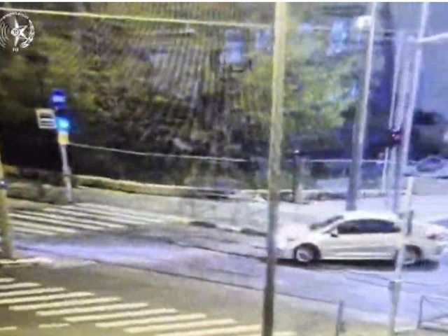 הרכב הנגנב. צילום: דוברות המשטרה