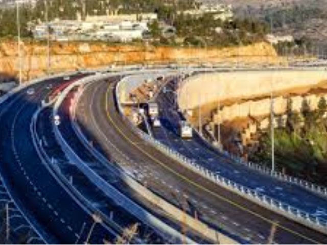מחלף סחרוב החדש(צילום: ששון תירם, באדיבות חברת מוריה)