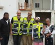 בת שנה ננעלה ברכב לעיני הוריה וחולצה: