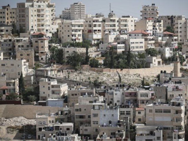 סילוואן. פלאש 90