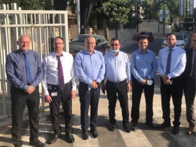 מנהלי בתי החולים הציבוריים (צילום: מטה המאבק)