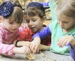 הבלוג של אורית – "ילד סנדביץ'"