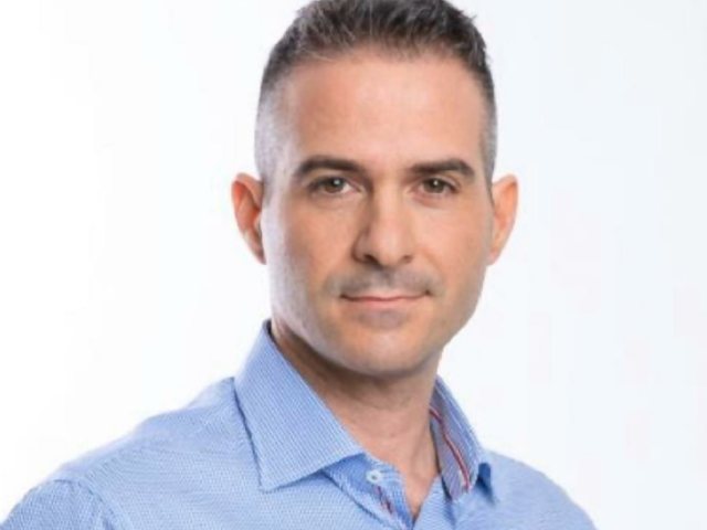 גלעד בר אדון. צילום: באדיבות אתר חברת עמידר