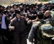 התחדשו הפגנות החרדים מול ב"ס "אורות" בבית שמש