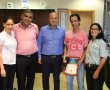 תעודת הוקרה למתנדבים אשקלונים חברי משלחת הסיוע לנפאל
