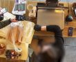 צפו בתיעוד: גנבה פרטי אשראי של עולים חדשים, ויצאה למסע קניות על חשבונם