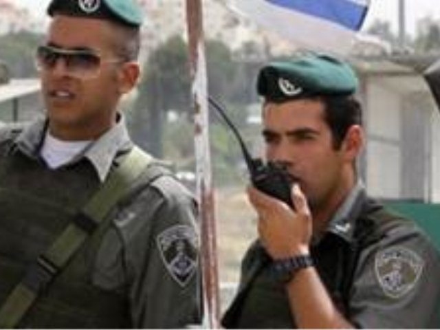 למצולמים אין קשר לכתבה, פלאש 90