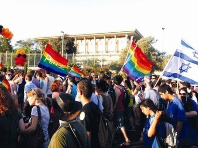 פלאש 90