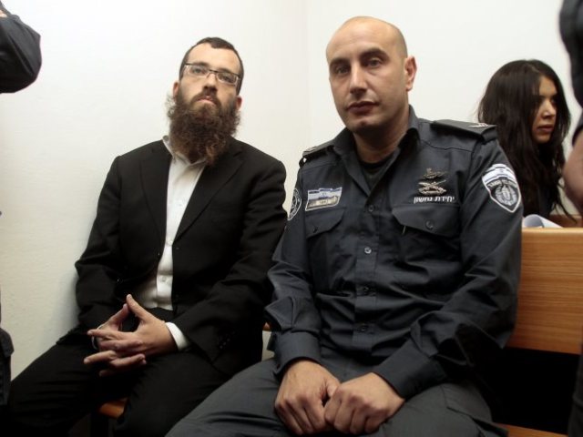 החשודים בבית משפט השלום בעיר אתמול (פלאש90)