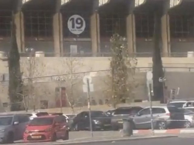 חניה באצטדיון טדי 