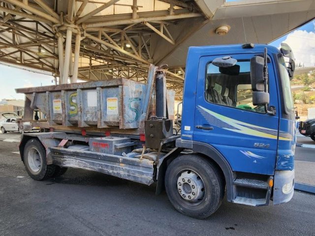 הרכב בו נהג החשוד ללא רישיון. צילום: דוברות המשטרה