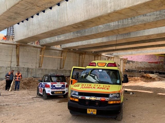זירת התאונה  (צילום: תיעוד מבצעי מד"א