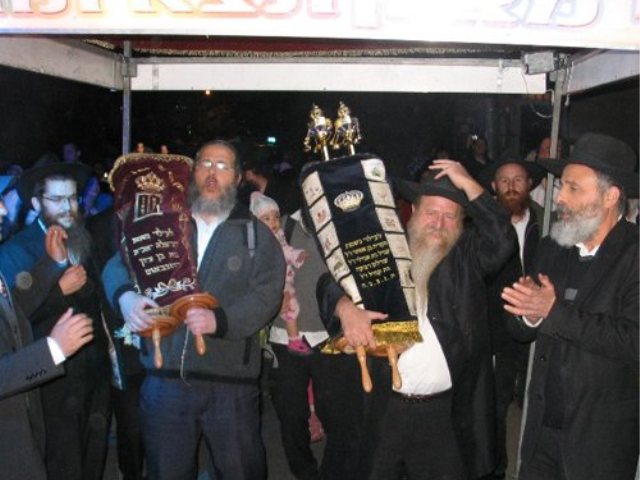 תמונות באדיבות אתר חב"ד