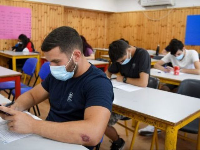 למצולמים אין קשר לנאמר. צילום: יוסי זליגר/ פלאש 90