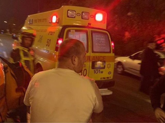 זירת התאונה. צילום: דוברות מד"א