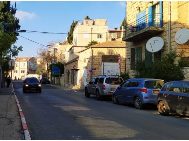 רחוב אוסישקין (צילום: מינהל קהילתי לב העיר)