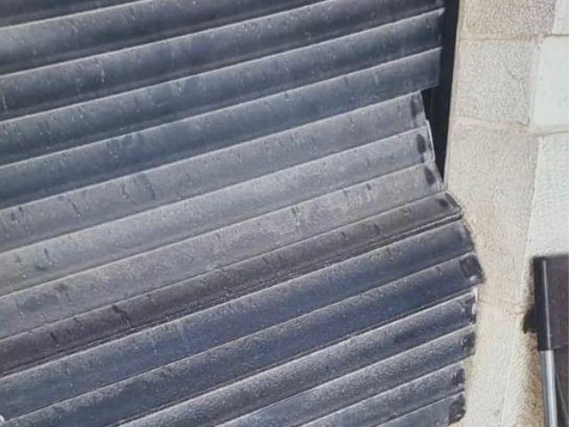 הדירה שאליה התפרץ. צילום: דוברות המשטרה 